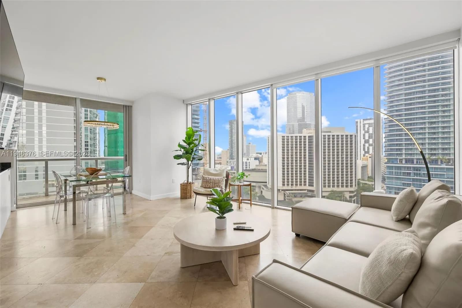 485 Brickell Ave # 1804, Miami FL 33131