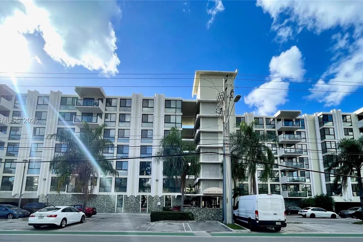 9800 W Bay Harbor Dr # 404, Bay Harbor Islands FL 33154