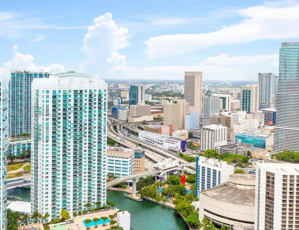 485 Brickell Ave # 4307, Miami FL 33131