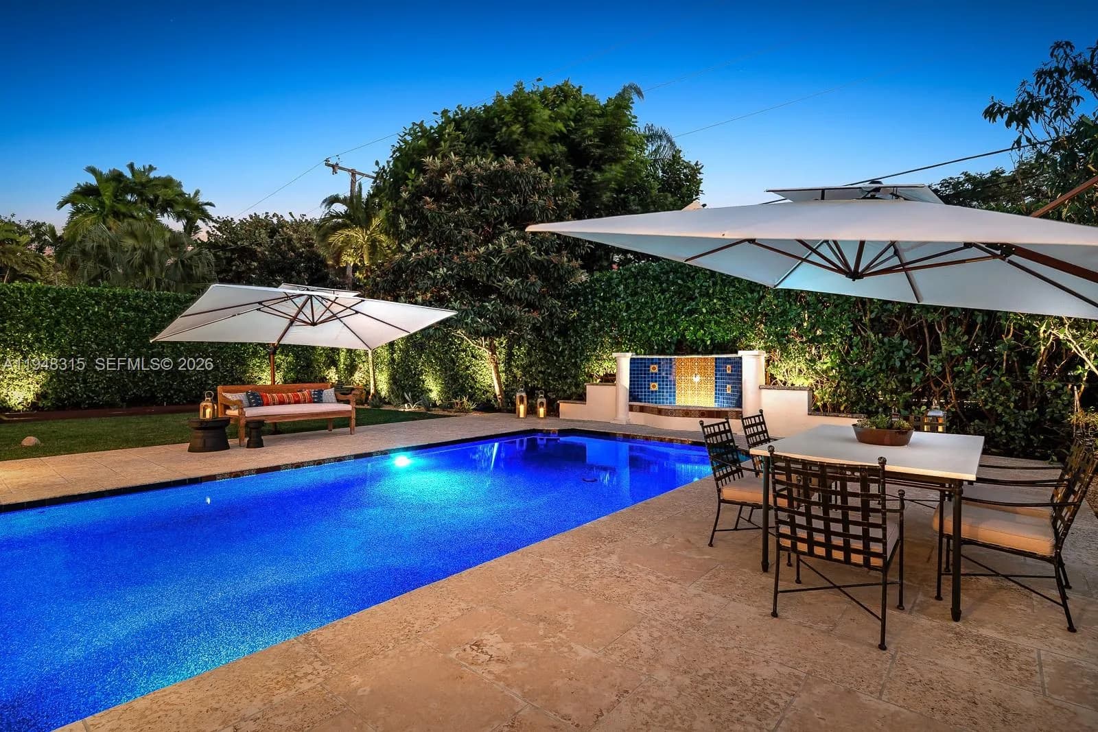 1234 S Greenway Dr, Coral Gables FL 33134