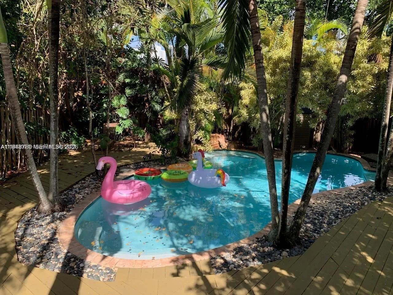 331 SW 19th Rd, Miami FL 33129