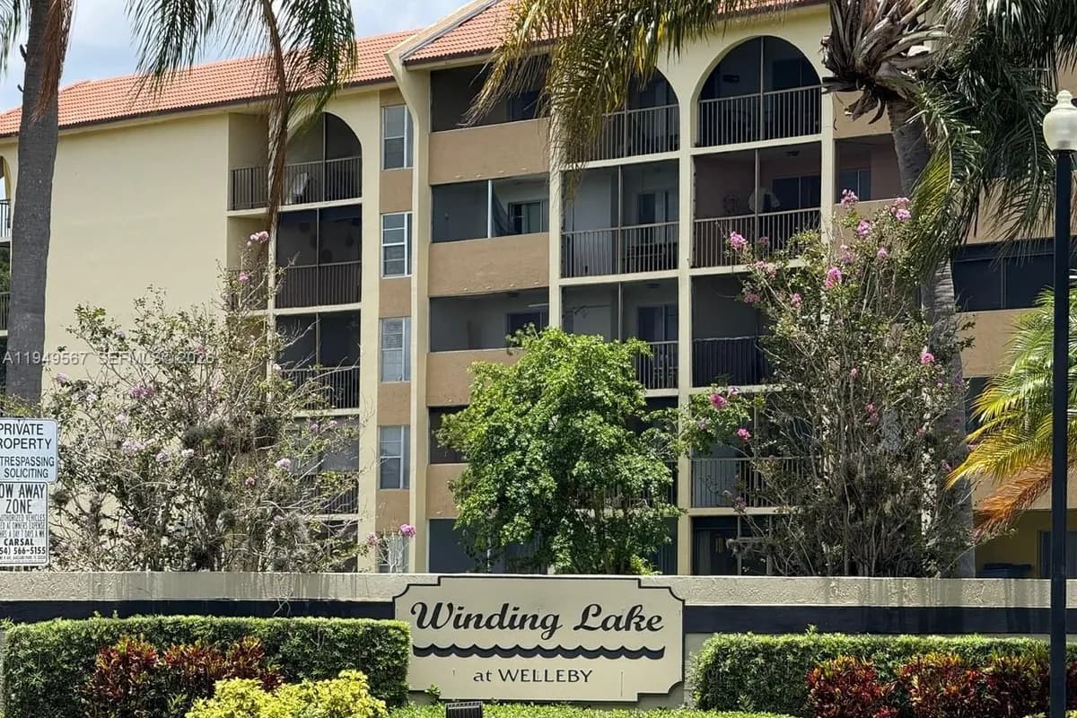 10054 Winding Lake Rd # 103, Sunrise FL 33351