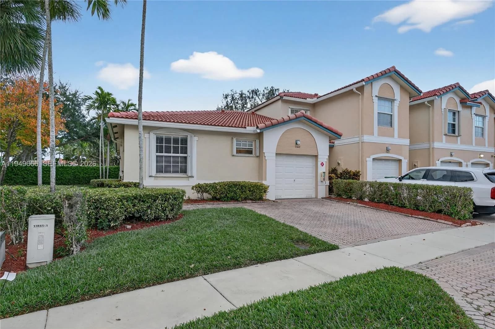 11641 NW 47th Dr, Coral Springs FL 33076