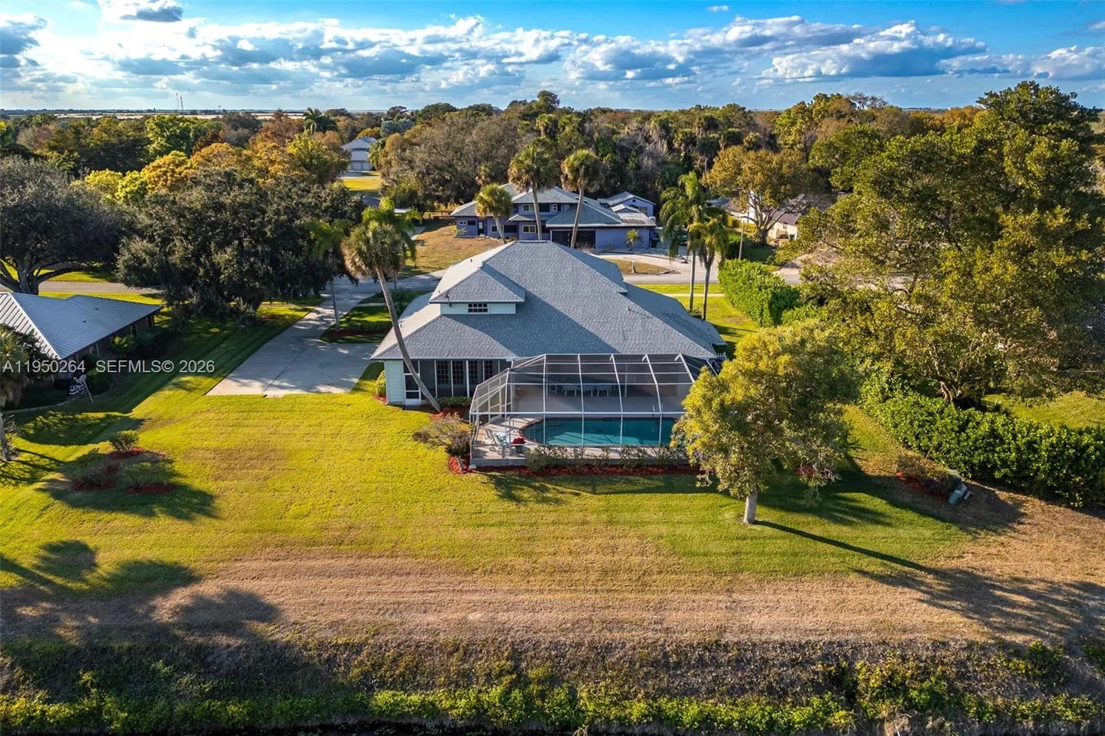 108 Ridgewood Ave, Clewiston FL 33440