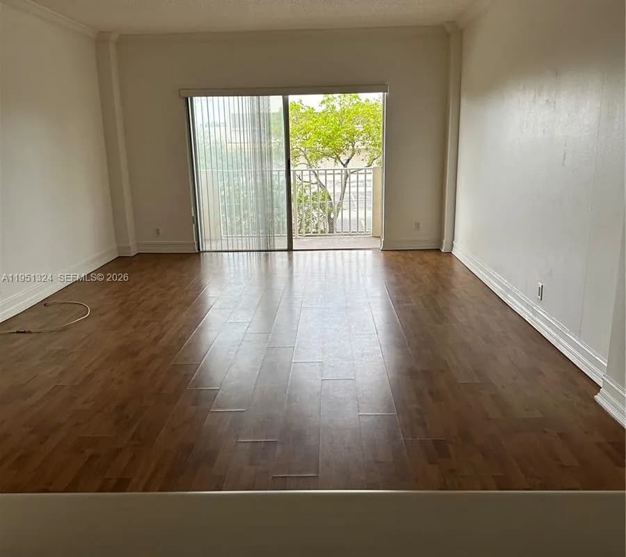 1455 N Treasure Dr # 2C, North Bay Village FL 33141