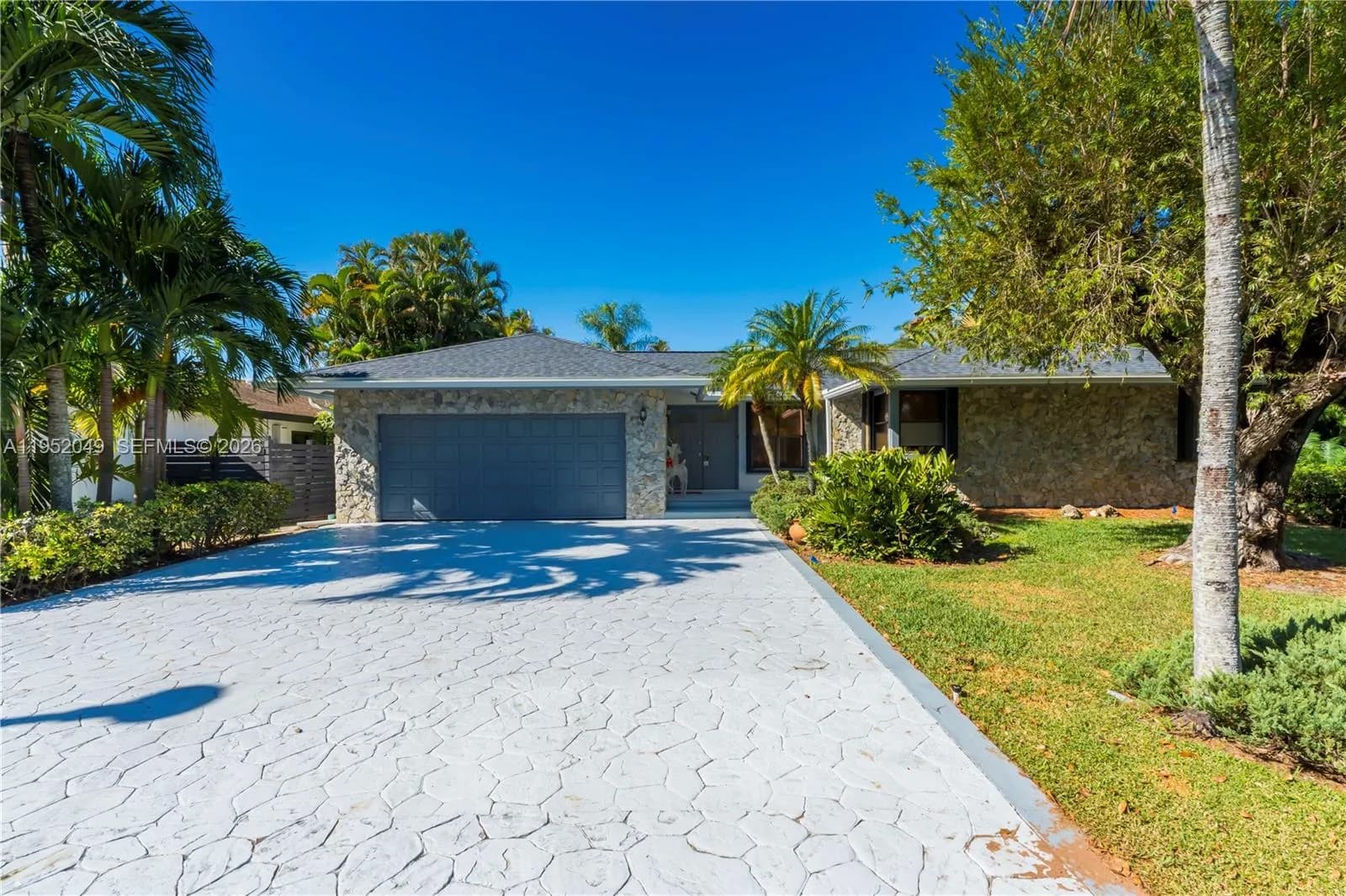 4500 NW 113th Ter, Coral Springs FL 33065