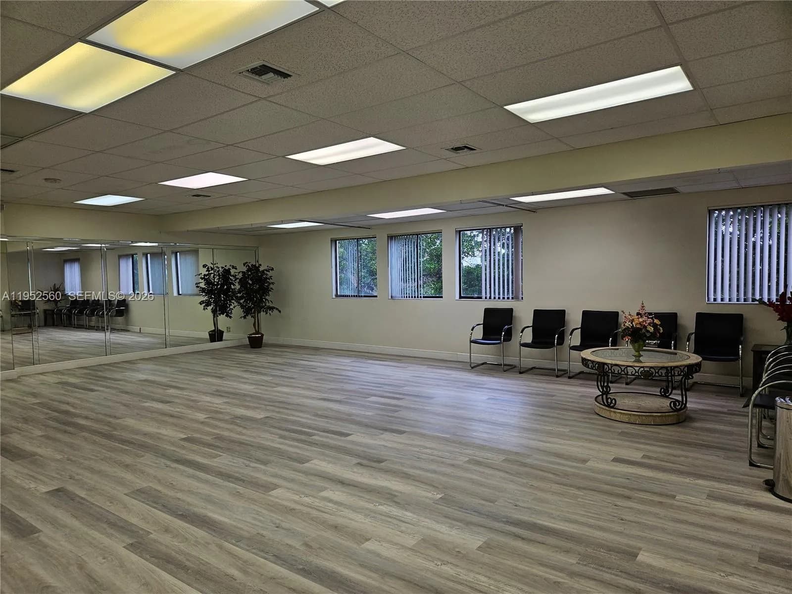 8890 W Oakland Park Blvd # M, Sunrise FL 33351