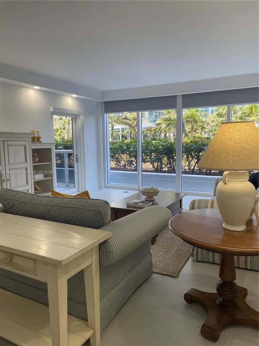 10275 Collins Ave # 208, Bal Harbour FL 33154