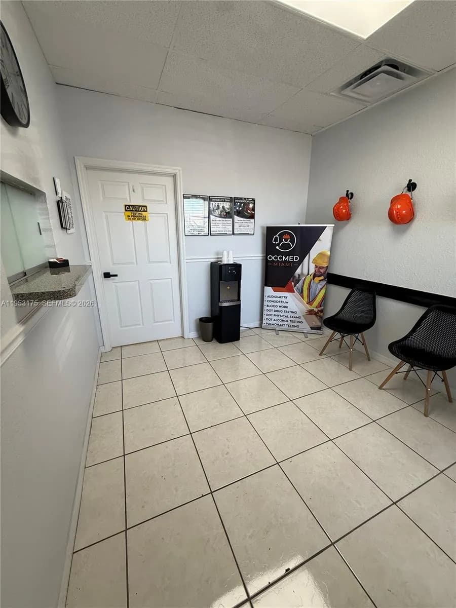 6801 NW 77th Avenue, Medley FL 33166