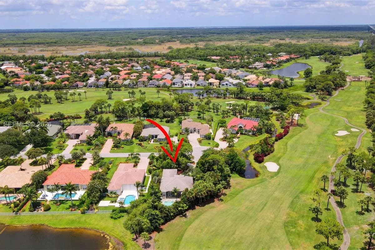 8244 Lakeview Dr, West Palm Beach FL 33412