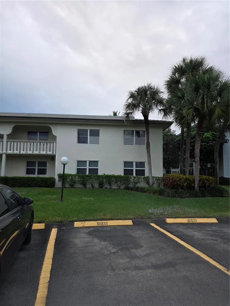 2805 Victoria Way # H2, Coconut Creek FL 33066
