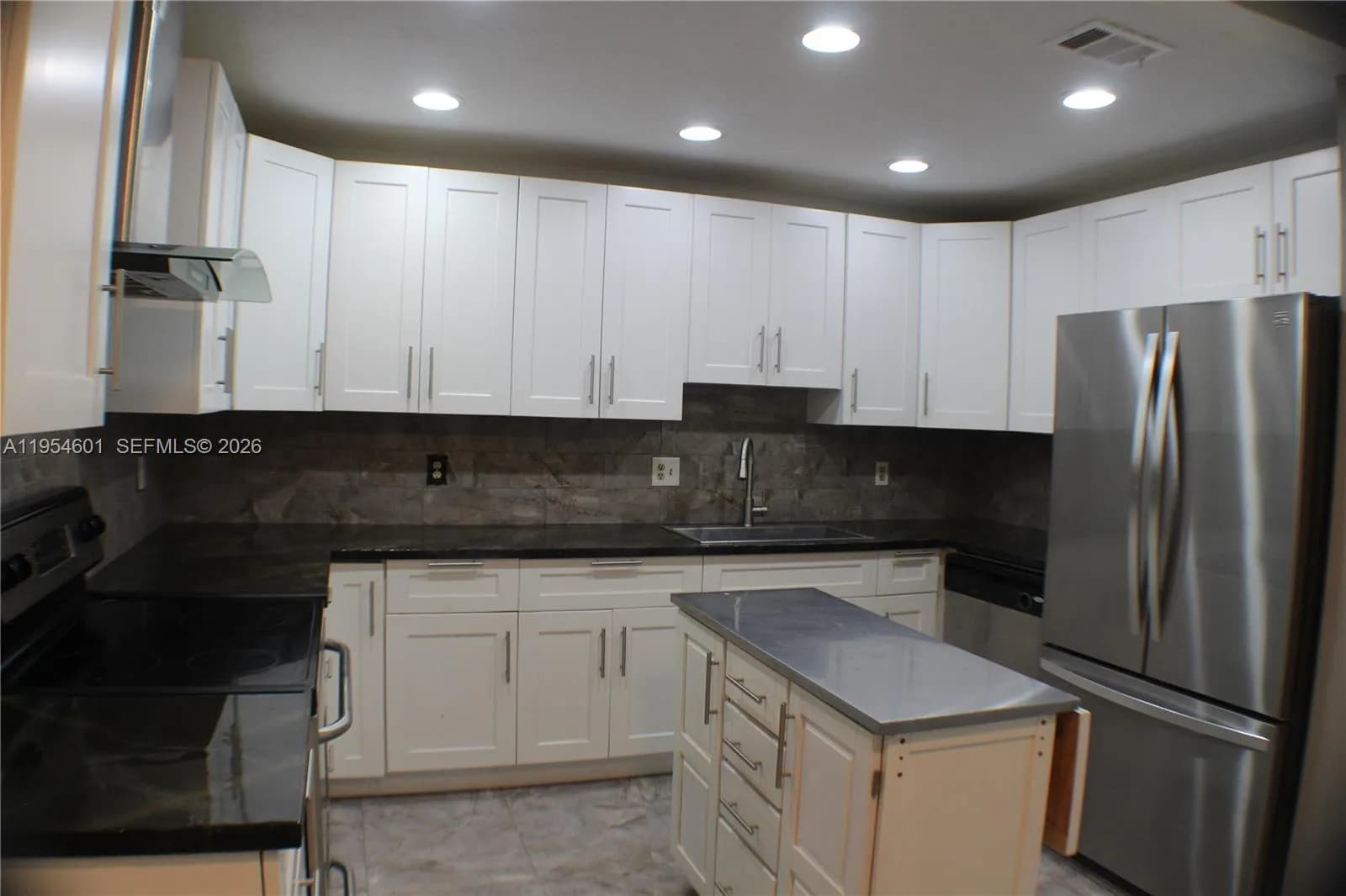 2023 SW 16th Ave, Boynton Beach FL 33426