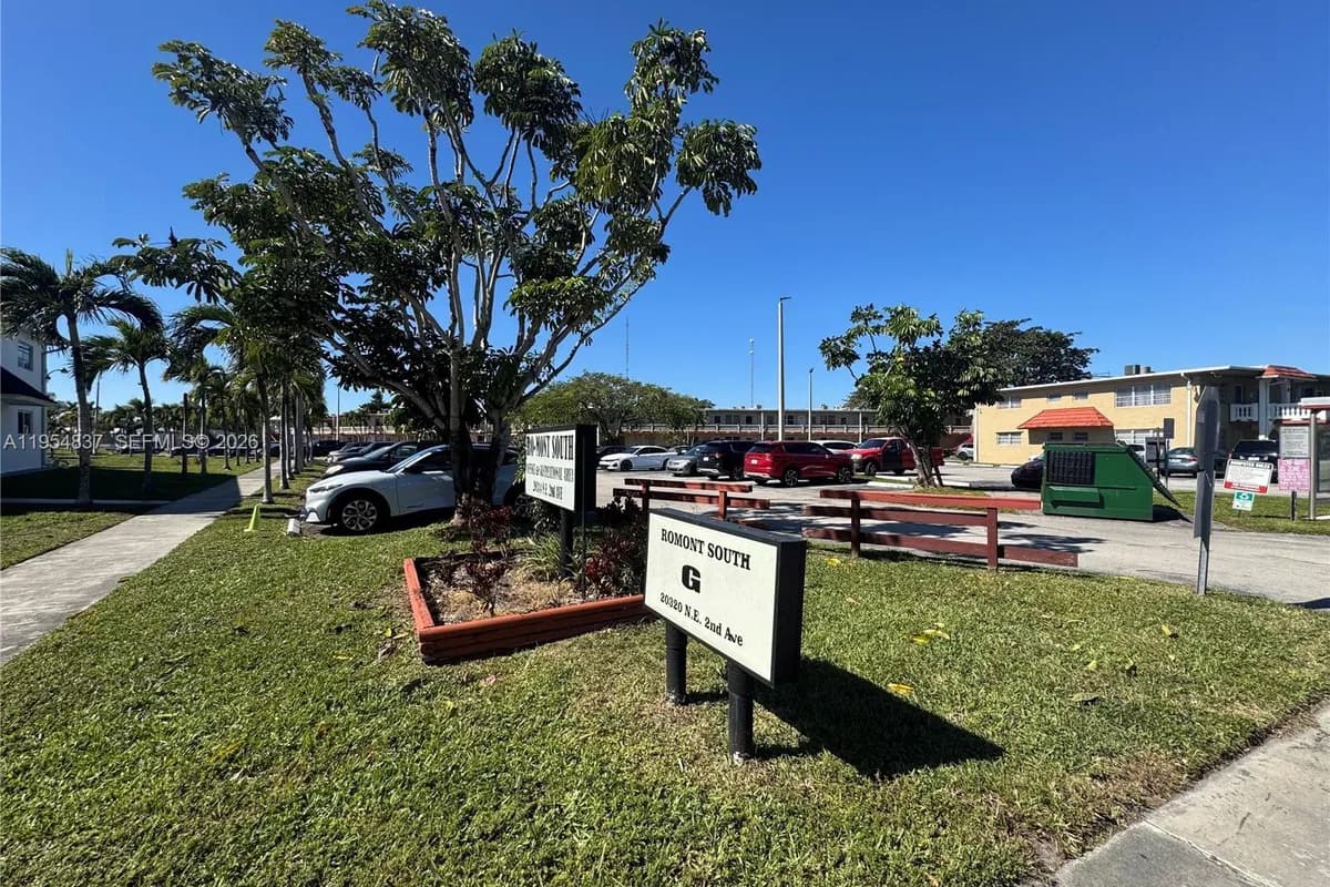 20320 NE 2nd Ave # 7, Miami Gardens FL 33179