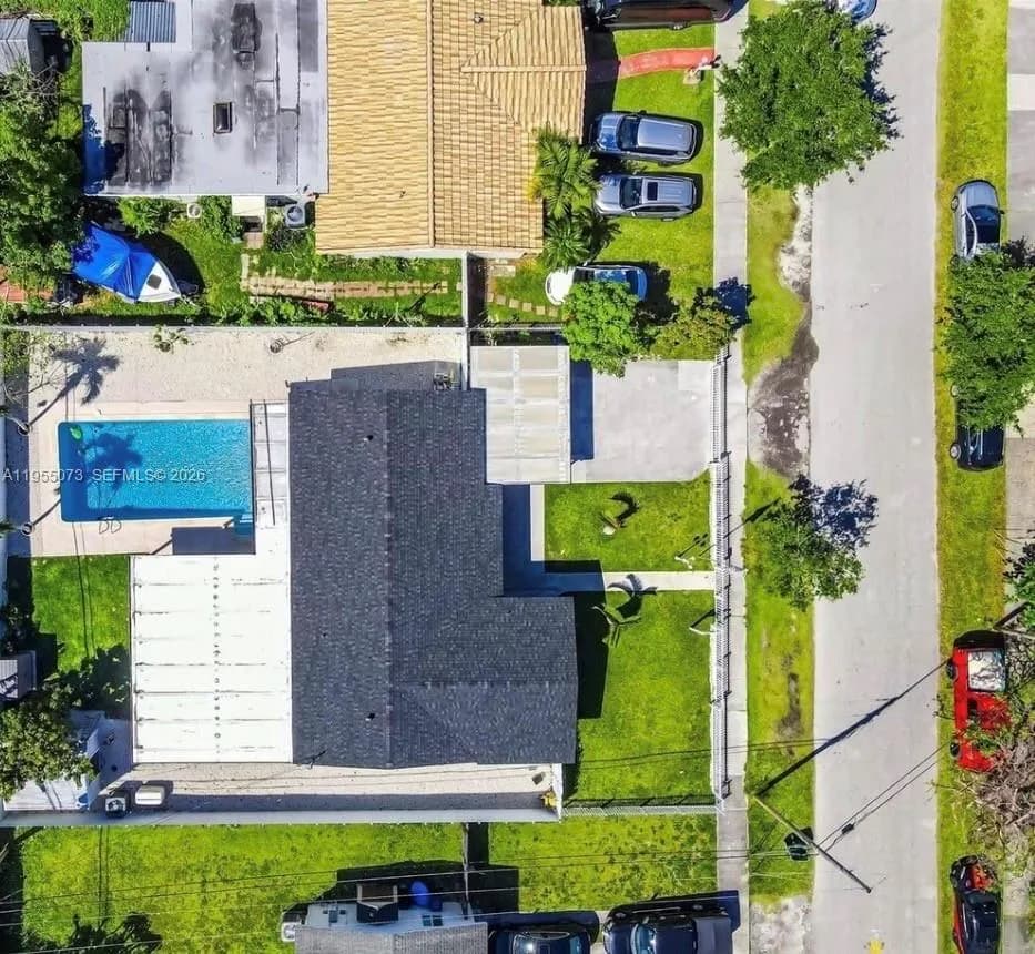 9830 Bahama Dr, Cutler Bay FL 33189