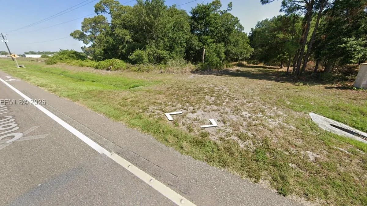 1716 Magnolia St, Sebring FL 33875