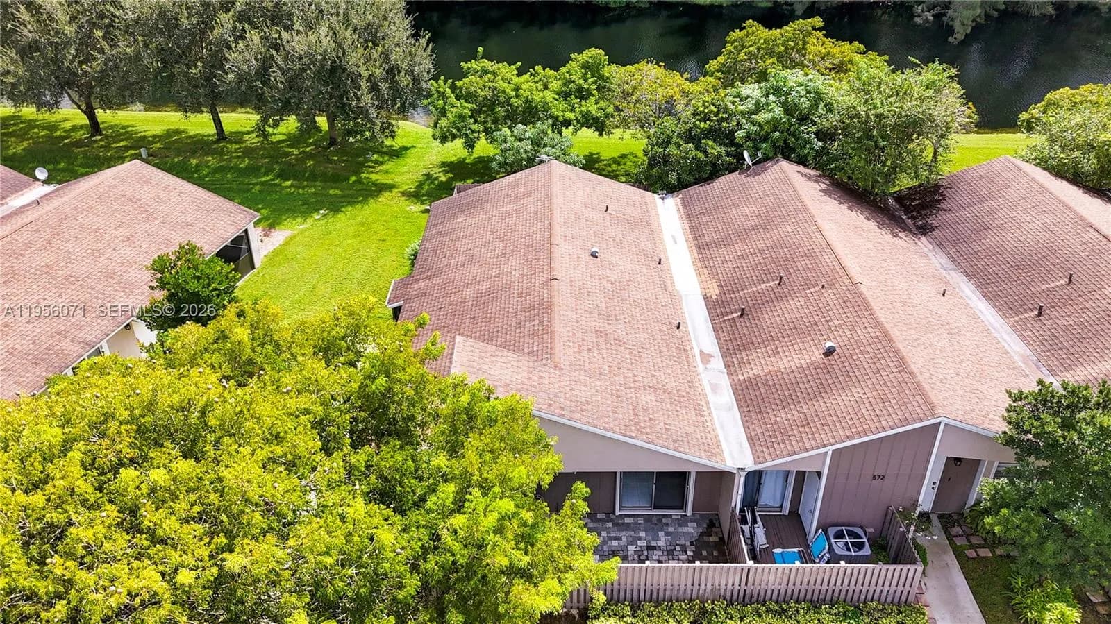 570 Woodgate Cir # A, Sunrise FL 33326