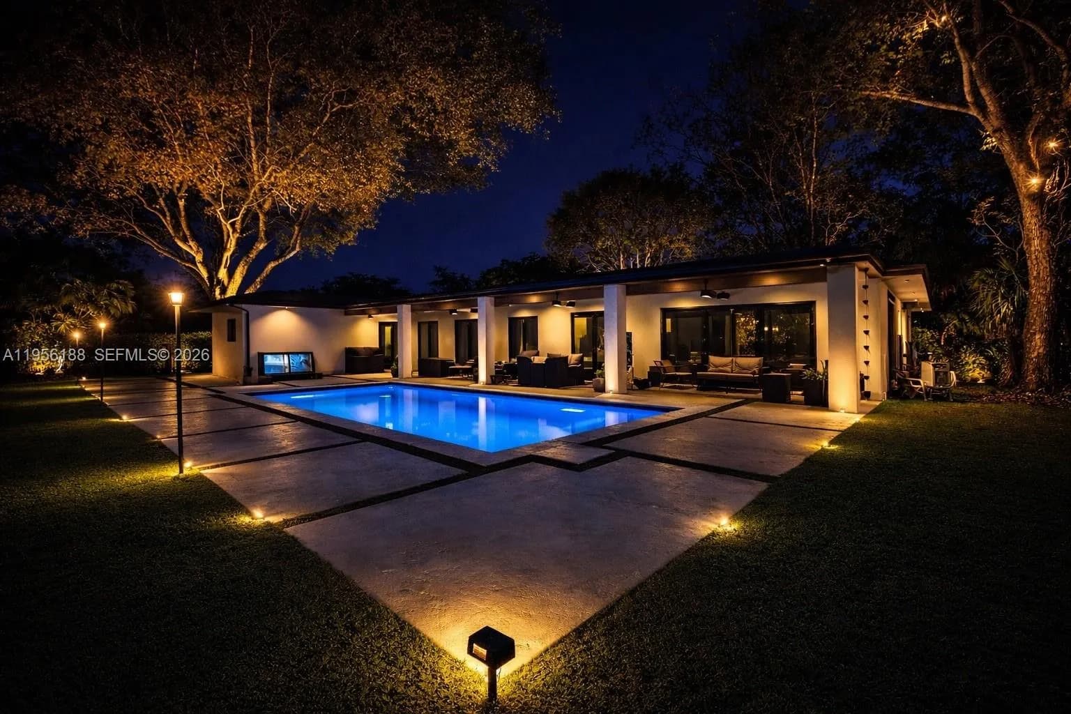 17203 SW 78th Pl, Palmetto Bay FL 33157