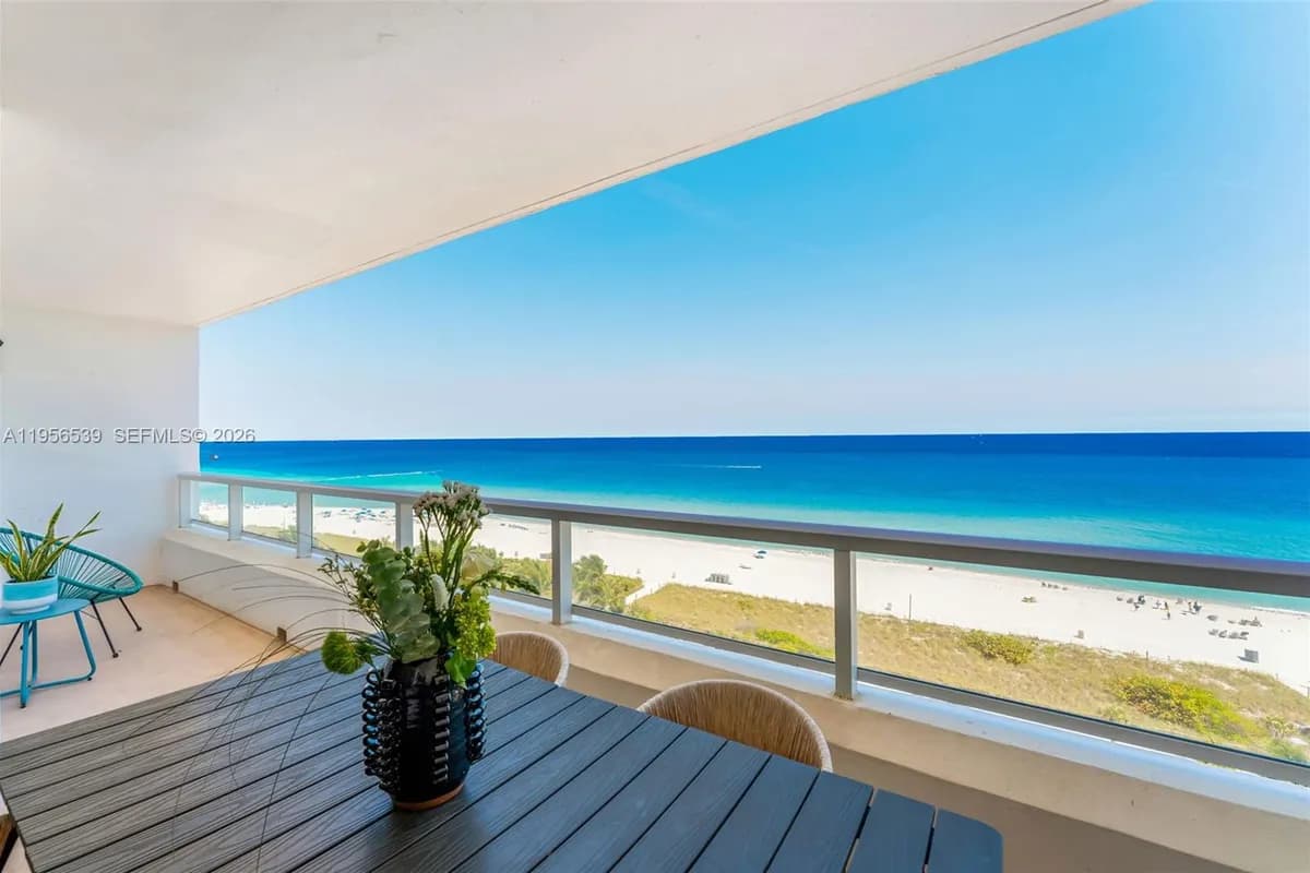 5005 Collins Ave # 1019, Miami Beach FL 33140