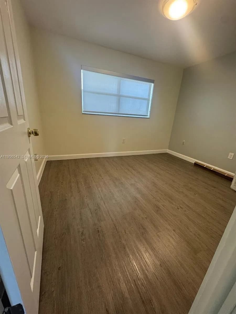 8600 Sunrise Lakes Blvd # 303, Sunrise FL 33322