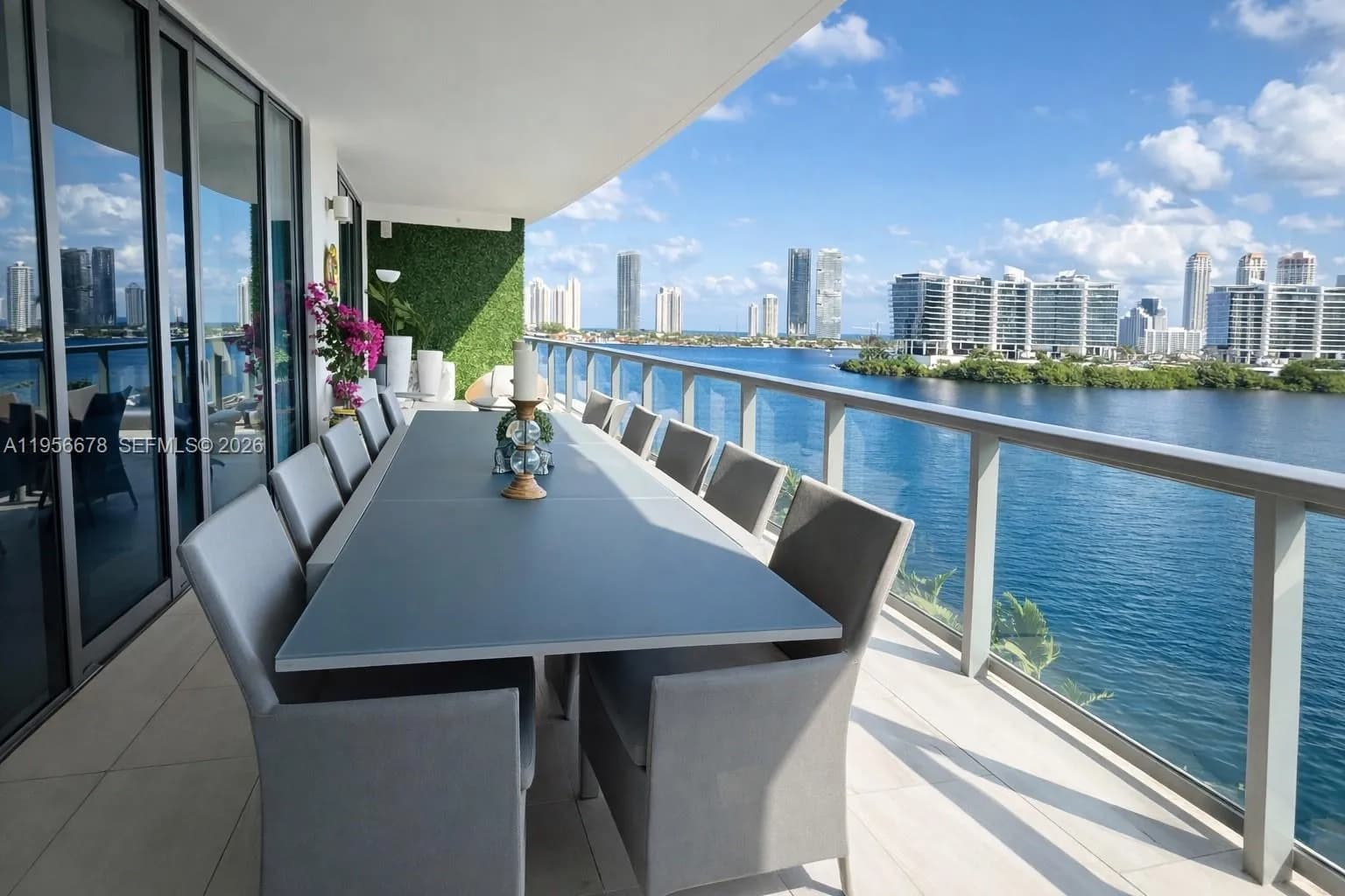 3300 NE 188th St # 614, Aventura FL 33180
