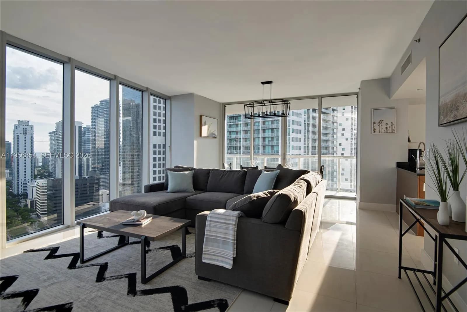 485 Brickell Ave # 3208, Miami FL 33131