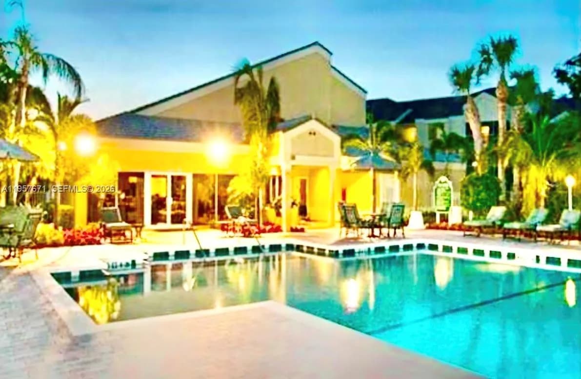 5654 Rock Island Rd # 214, Tamarac FL 33319