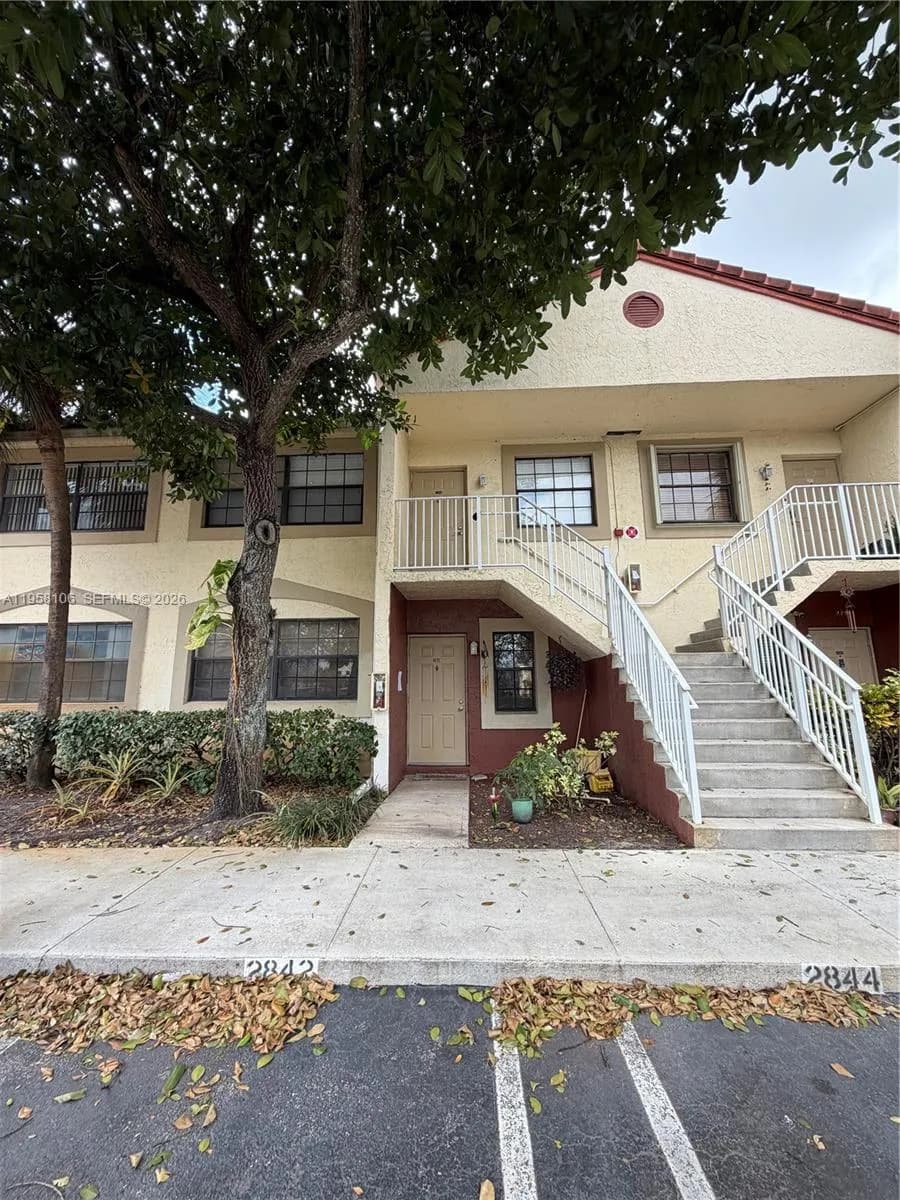 2846 Coral Springs Dr # 2846, Coral Springs FL 33065