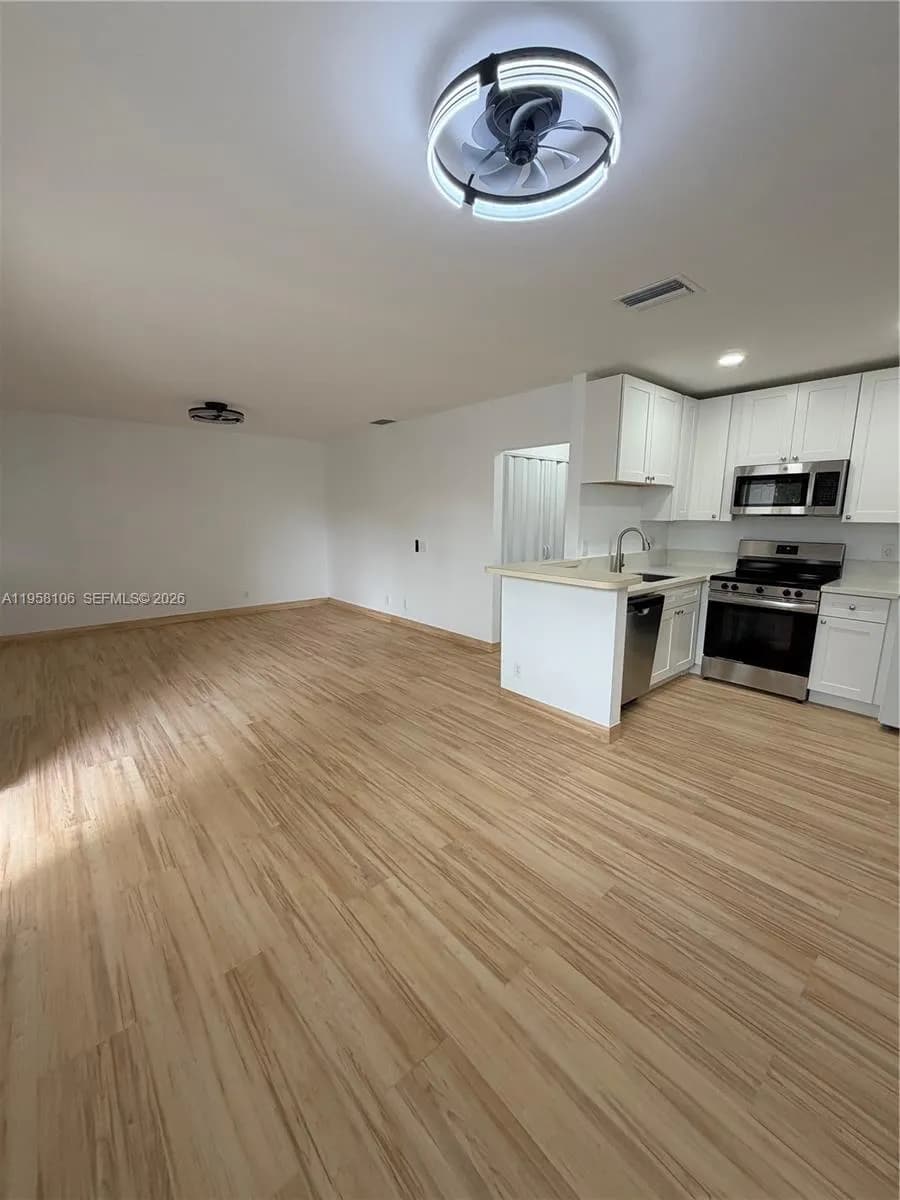 2846 Coral Springs Dr # 2846, Coral Springs FL 33065