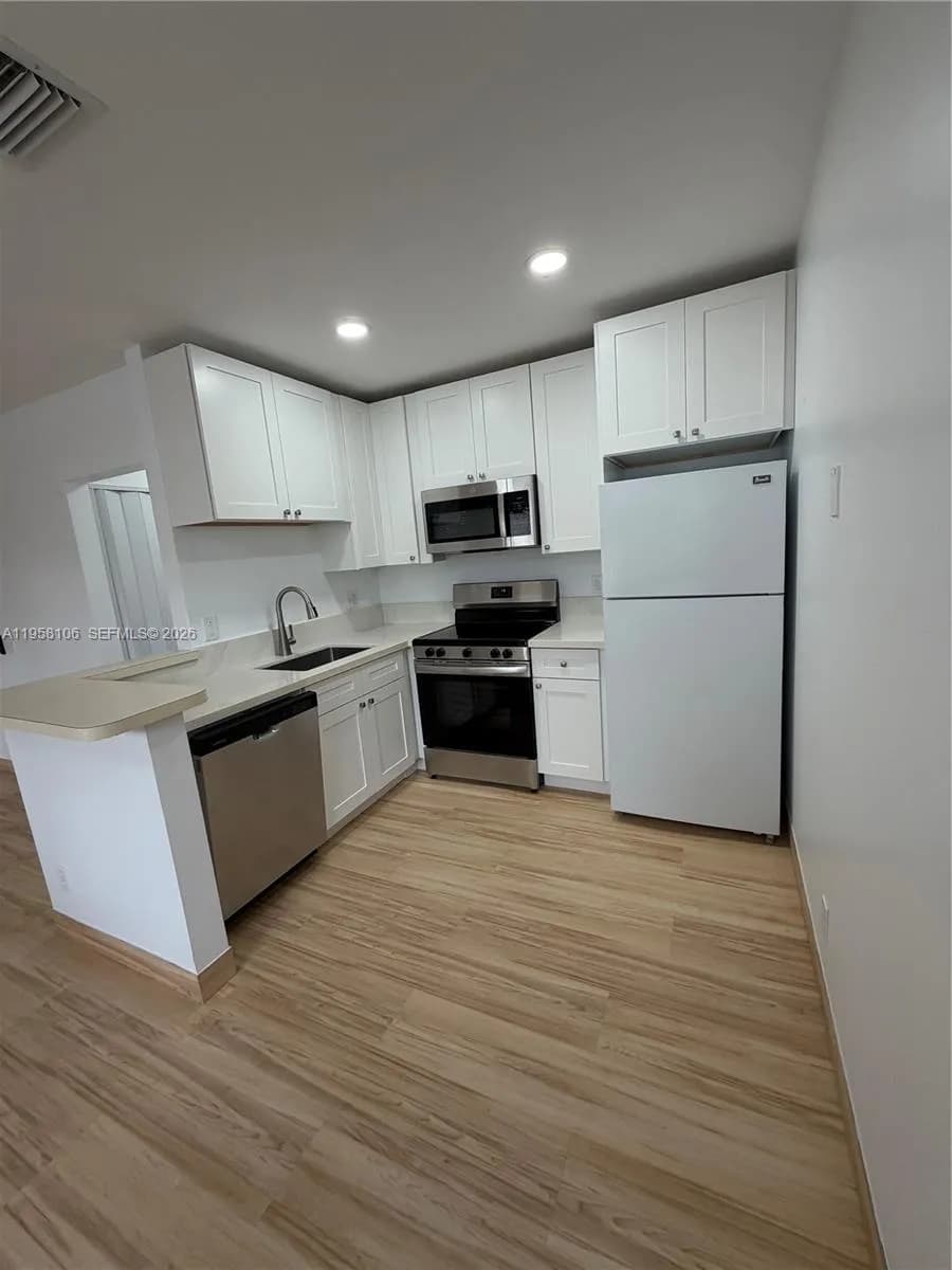 2846 Coral Springs Dr # 2846, Coral Springs FL 33065