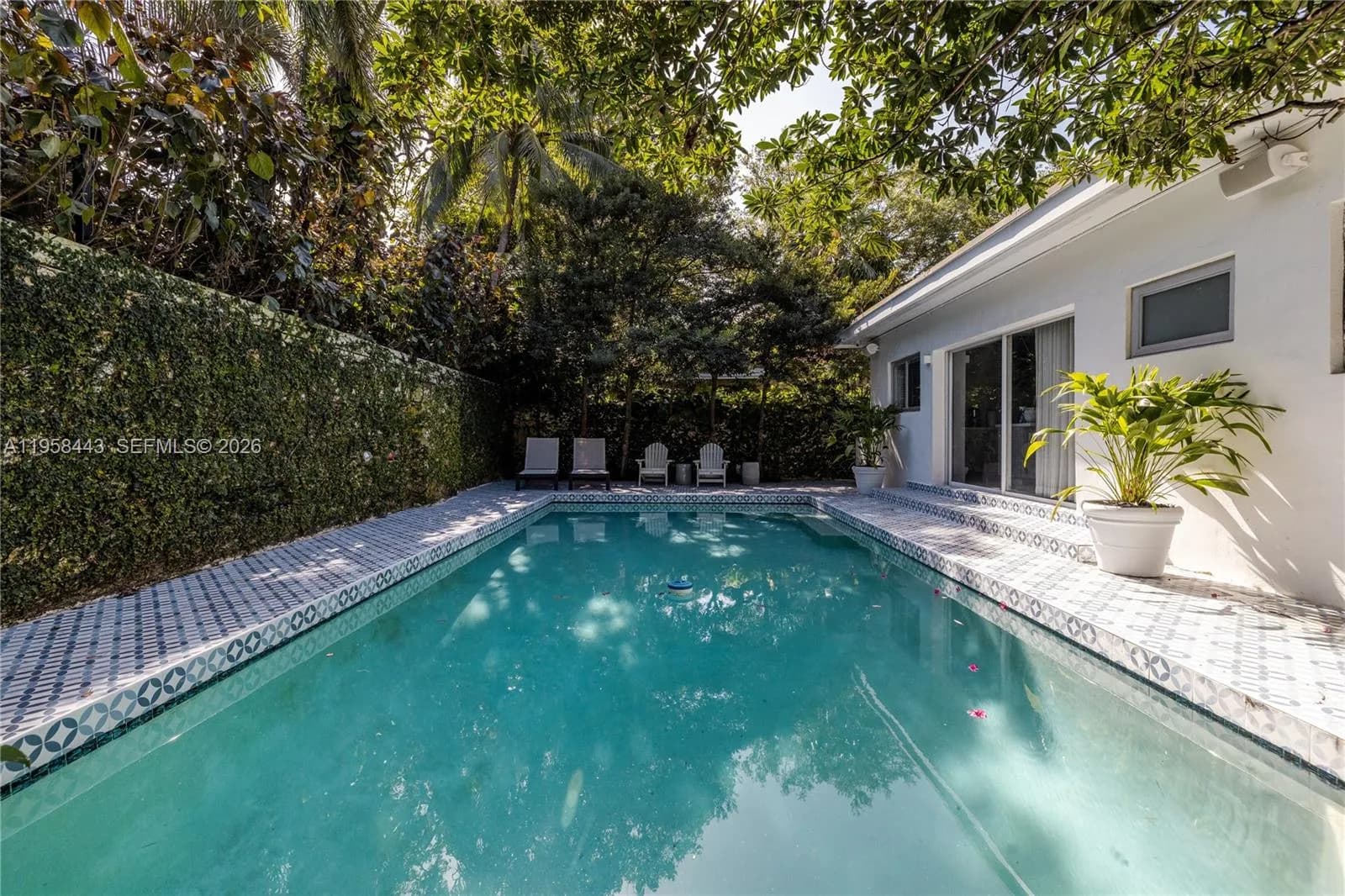 420 NE 87th St, El Portal FL 33138