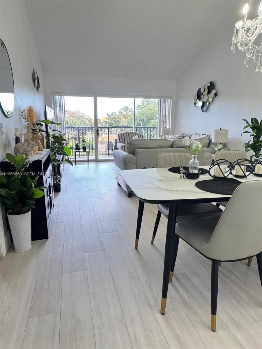 8801 Wiles Rd # 308, Coral Springs FL 33067