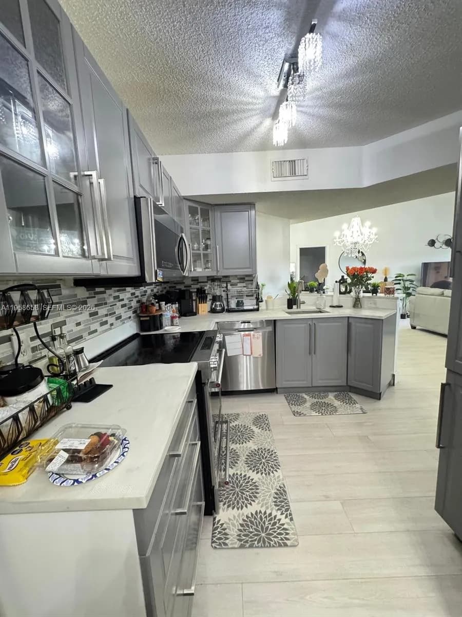 8801 Wiles Rd # 308, Coral Springs FL 33067