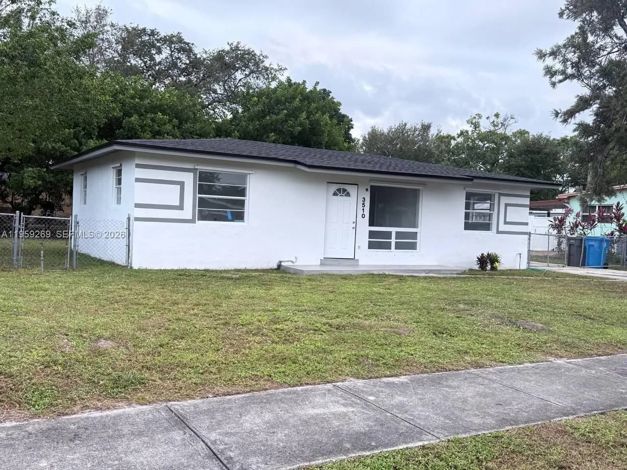 3510 SW 36th Ct, West Park FL 33023
