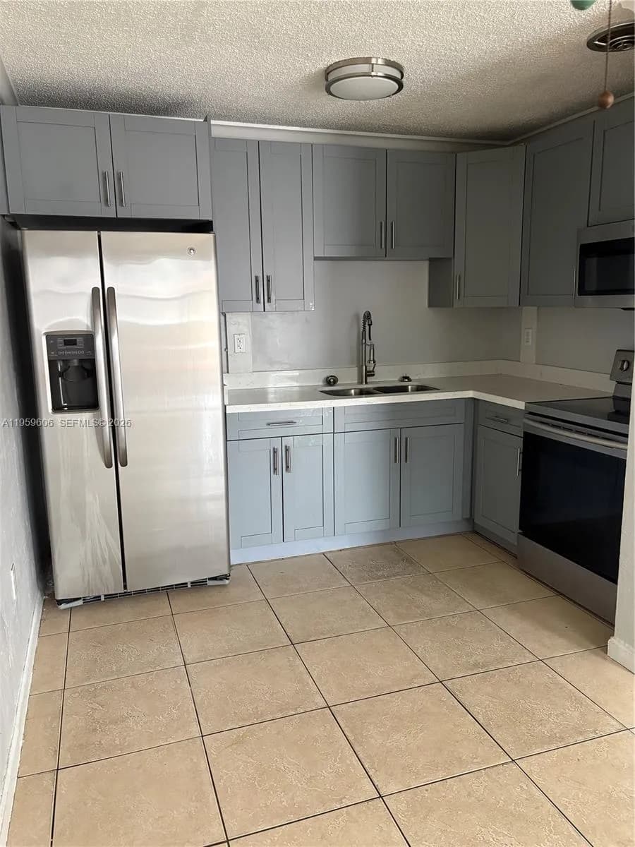 2924 NW 132nd Ter, Opa-Locka FL 33054