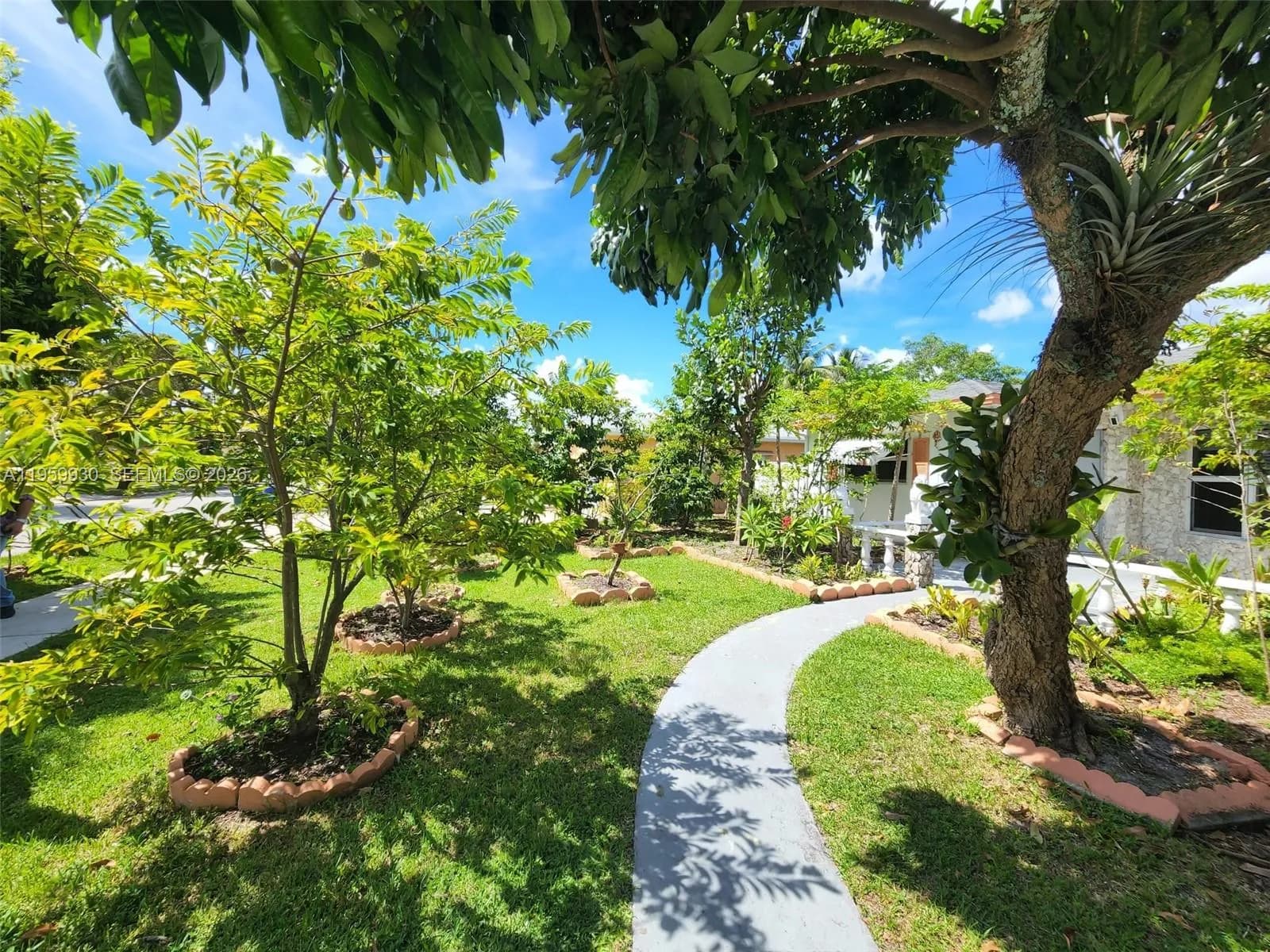 830 SW 50th Ave, Margate FL 33068