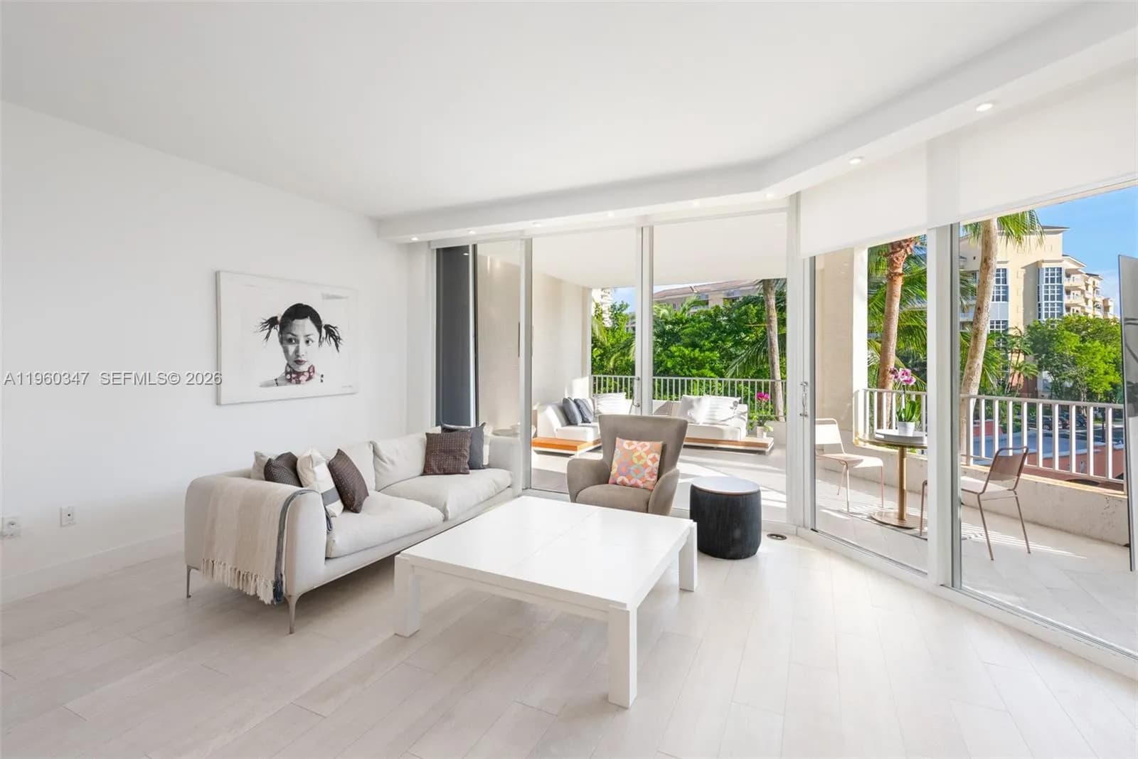 715 Crandon Blvd # 305, Key Biscayne FL 33149