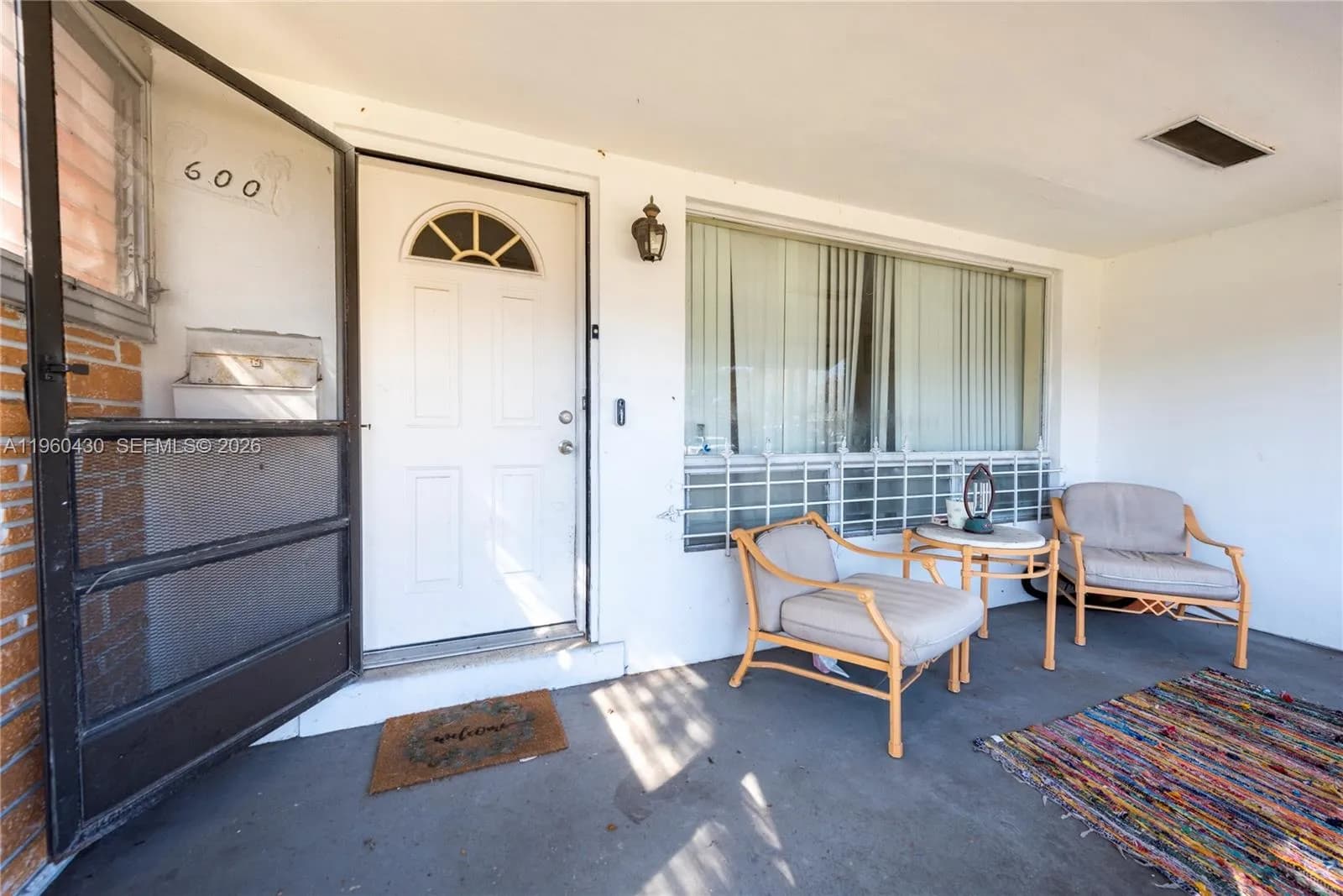 600 SW 11th Ave, Hallandale Beach FL 33009