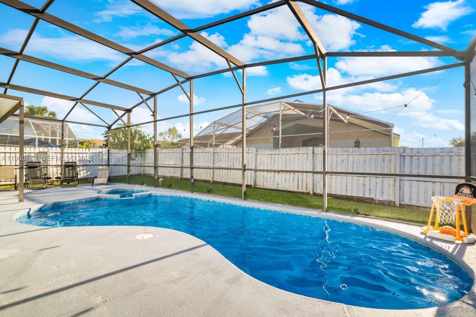 137 S Roma Way, Kissimmee FL 34746