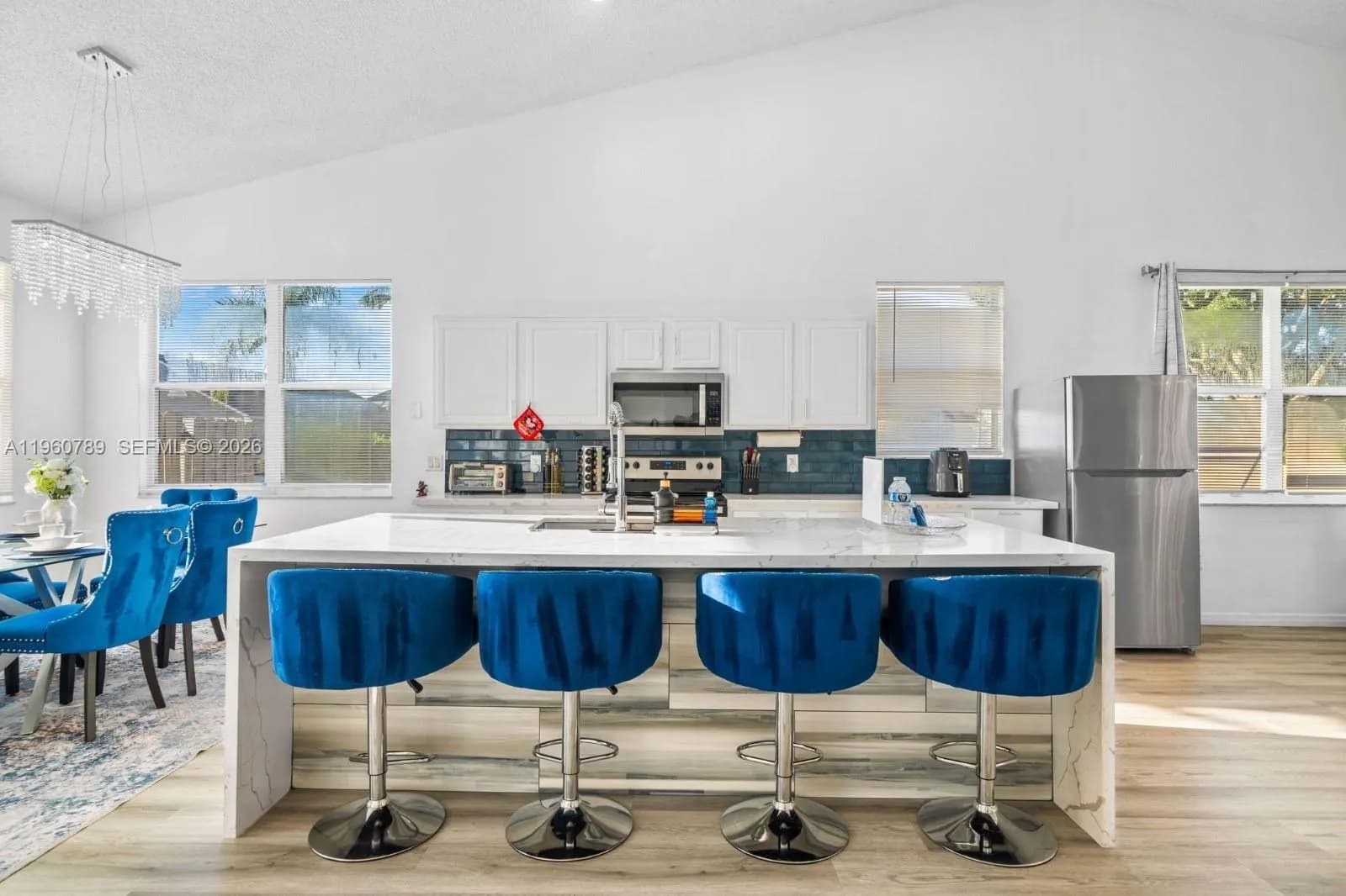 137 S Roma Way, Kissimmee FL 34746