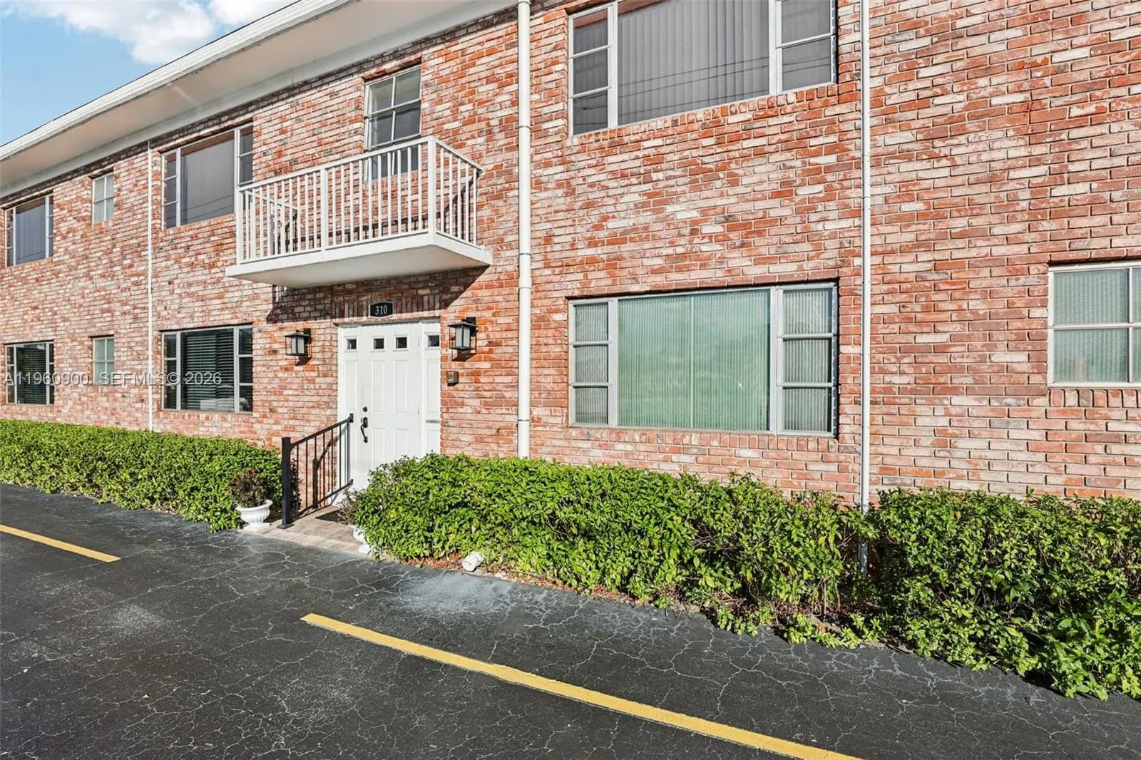 310 S Cypress Rd # 730, Pompano Beach FL 33060