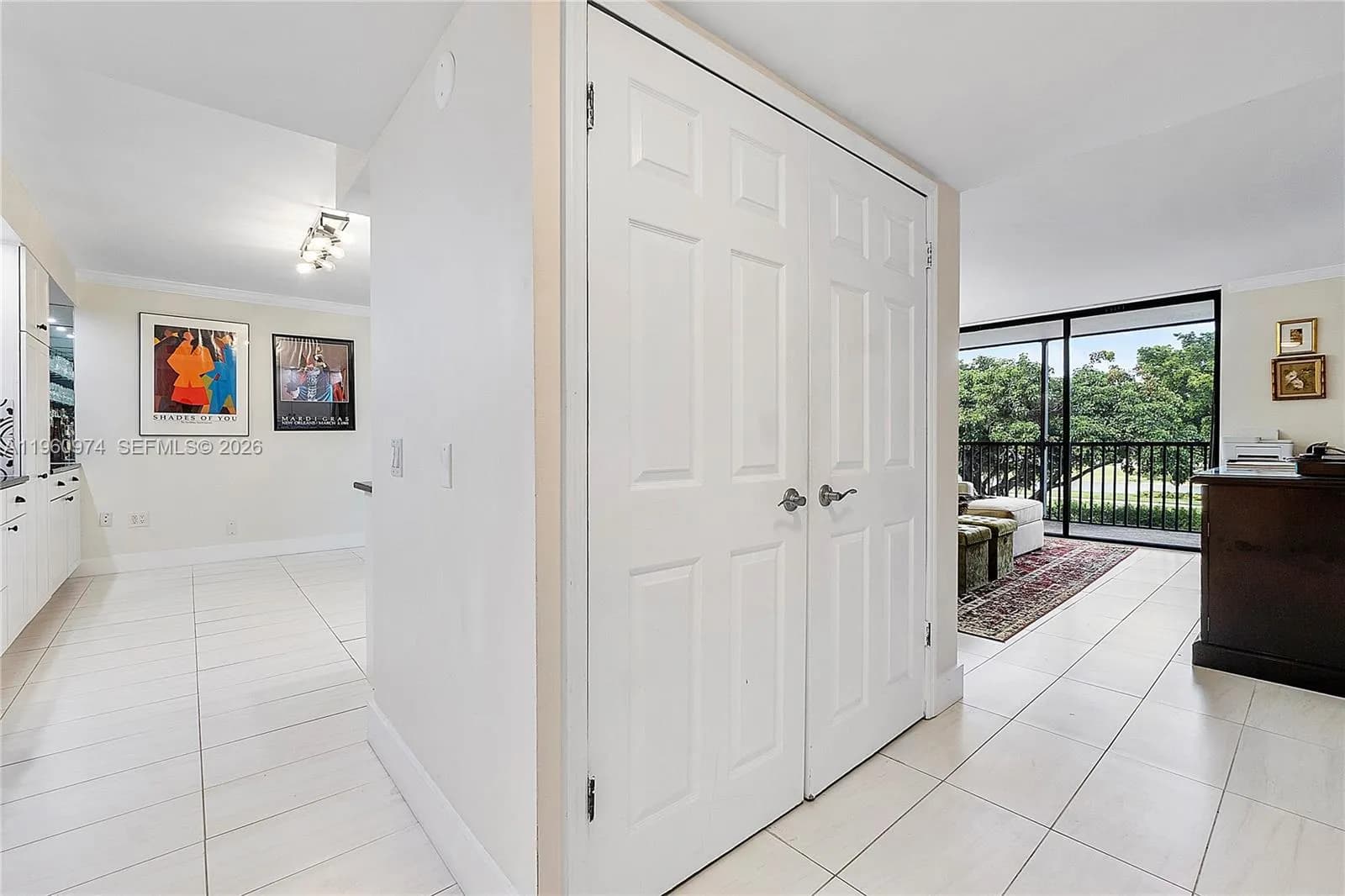 105 Lake Emerald Dr. # 315, Oakland Park FL 33309