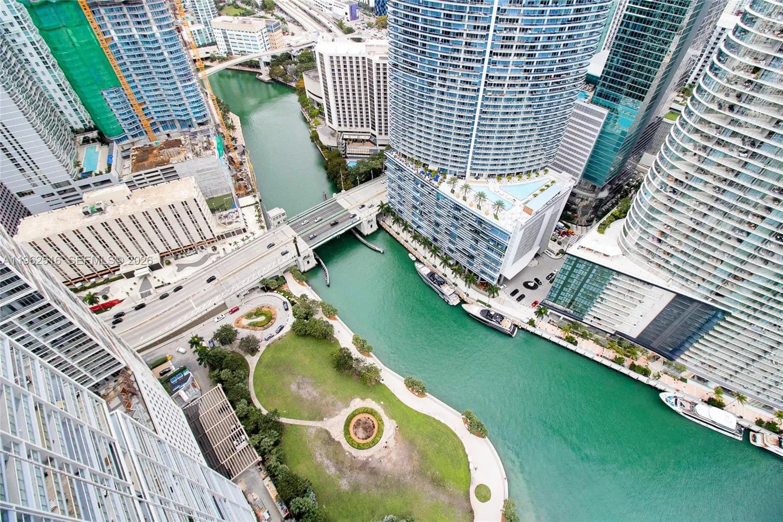 465 Brickell Ave # 5102, Miami FL 33131