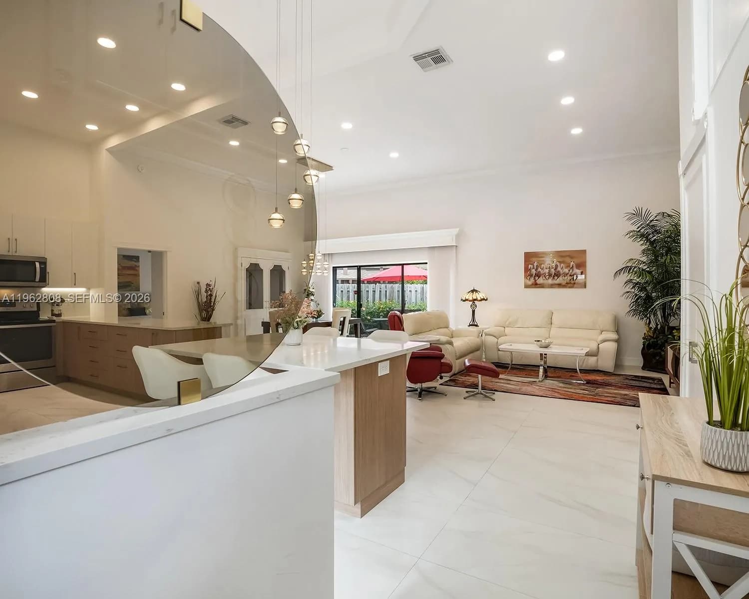 413 Leslie Dr, Hallandale Beach FL 33009