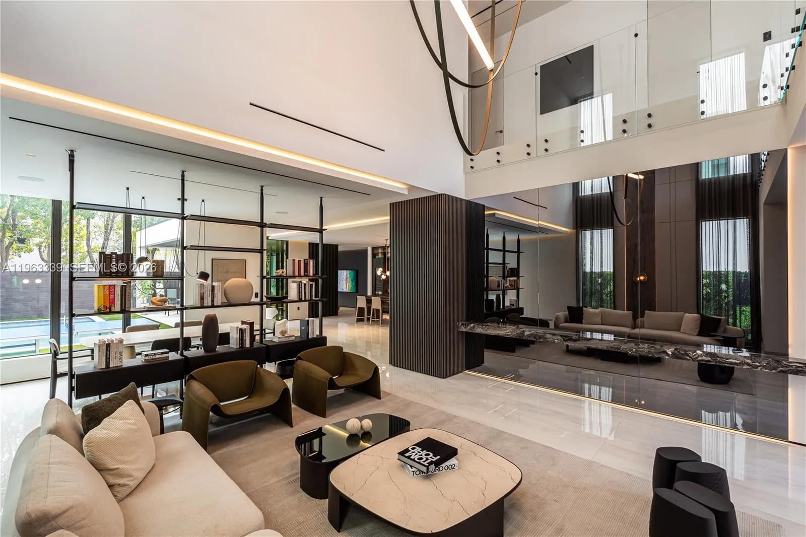 10540 NW 67th Ter, Doral FL 33178