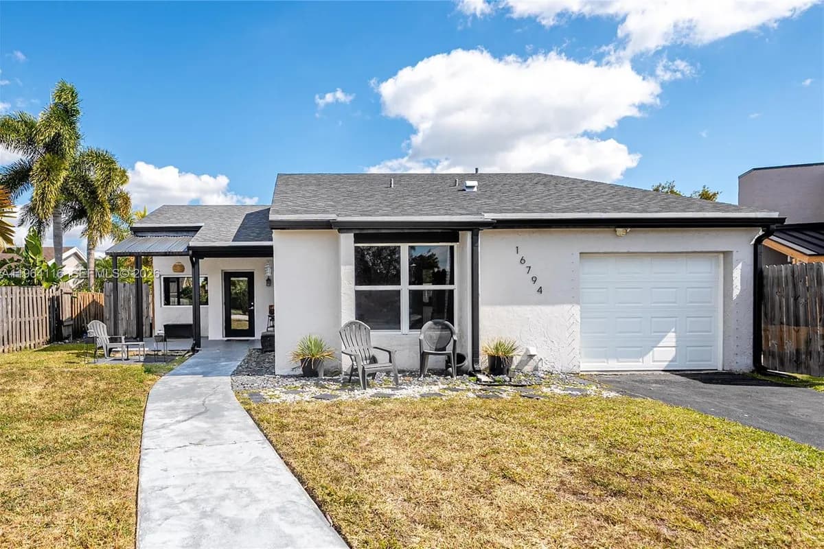 16794 Royal Poinciana Dr, Weston FL 33326