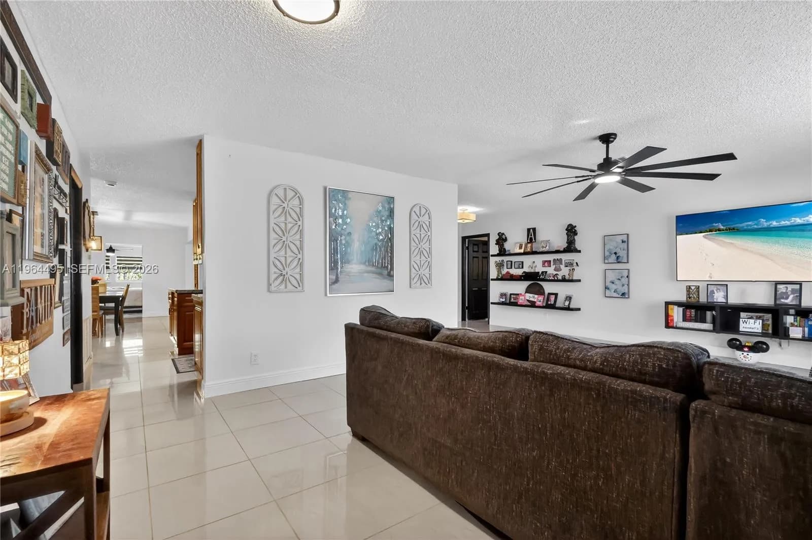 9401 NW 81st Ct, Tamarac FL 33321