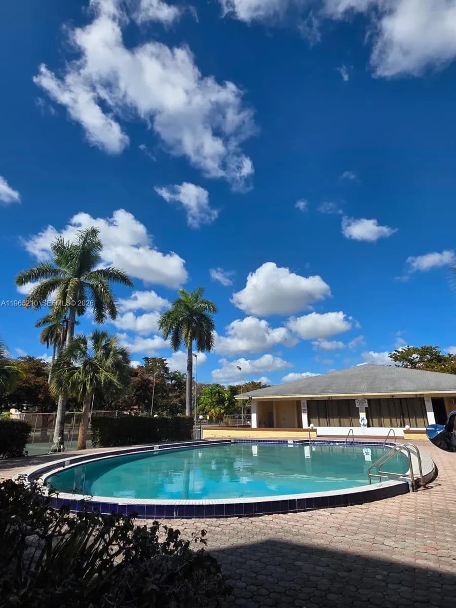 11925 NE 2nd Ave # B307, North Miami FL 33161
