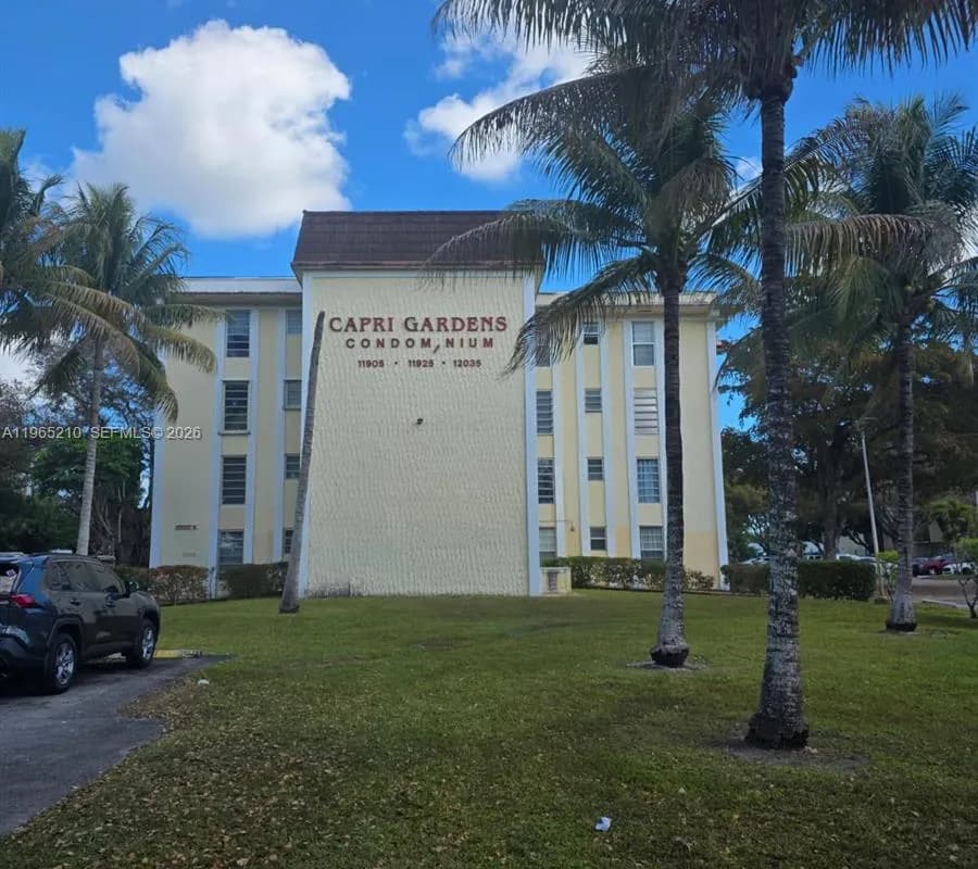 11925 NE 2nd Ave # B307, North Miami FL 33161