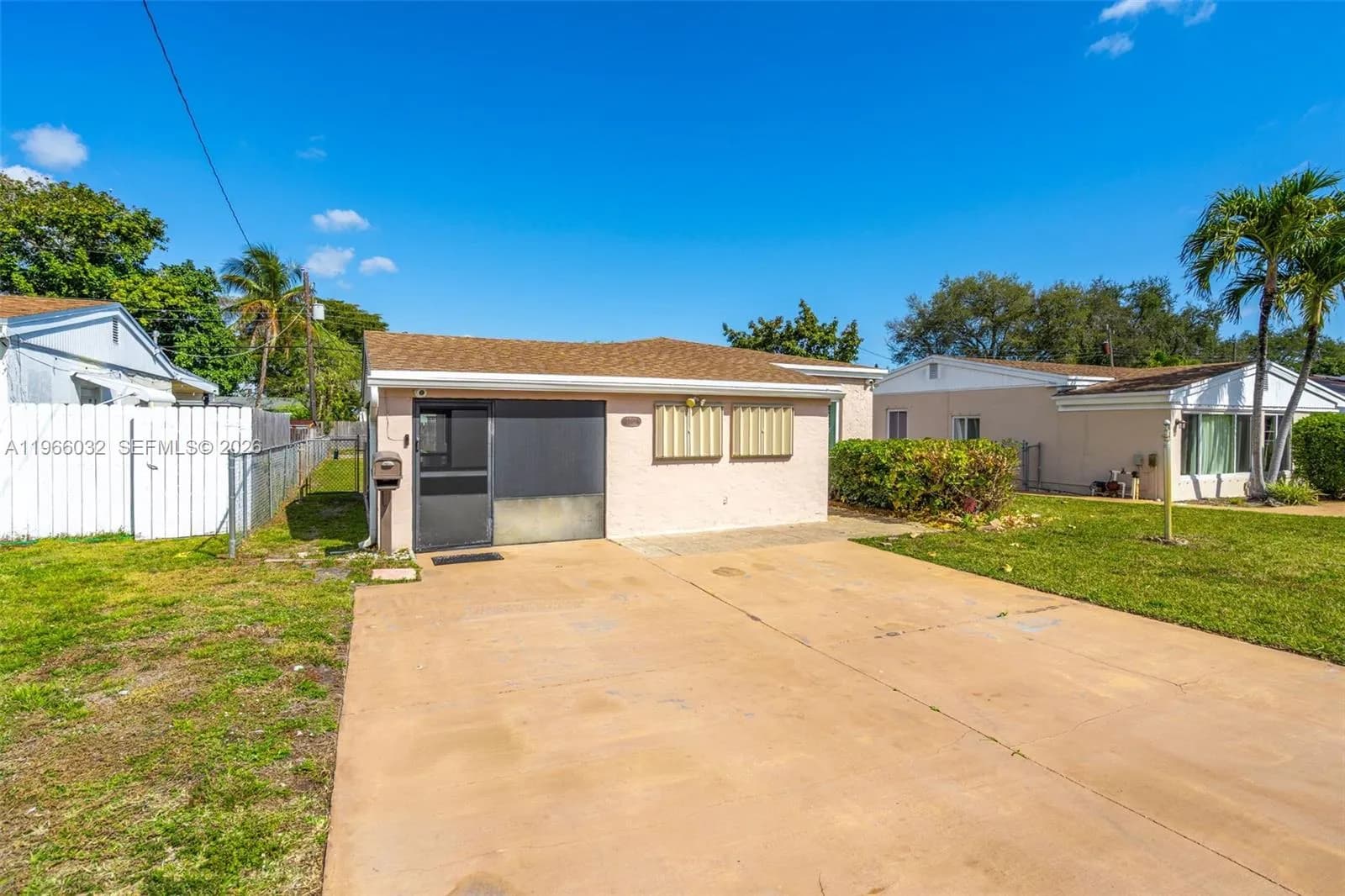 3 bedroom 2 bath for sale at 1763 NE 180th St, North Miami Beach FL 33162