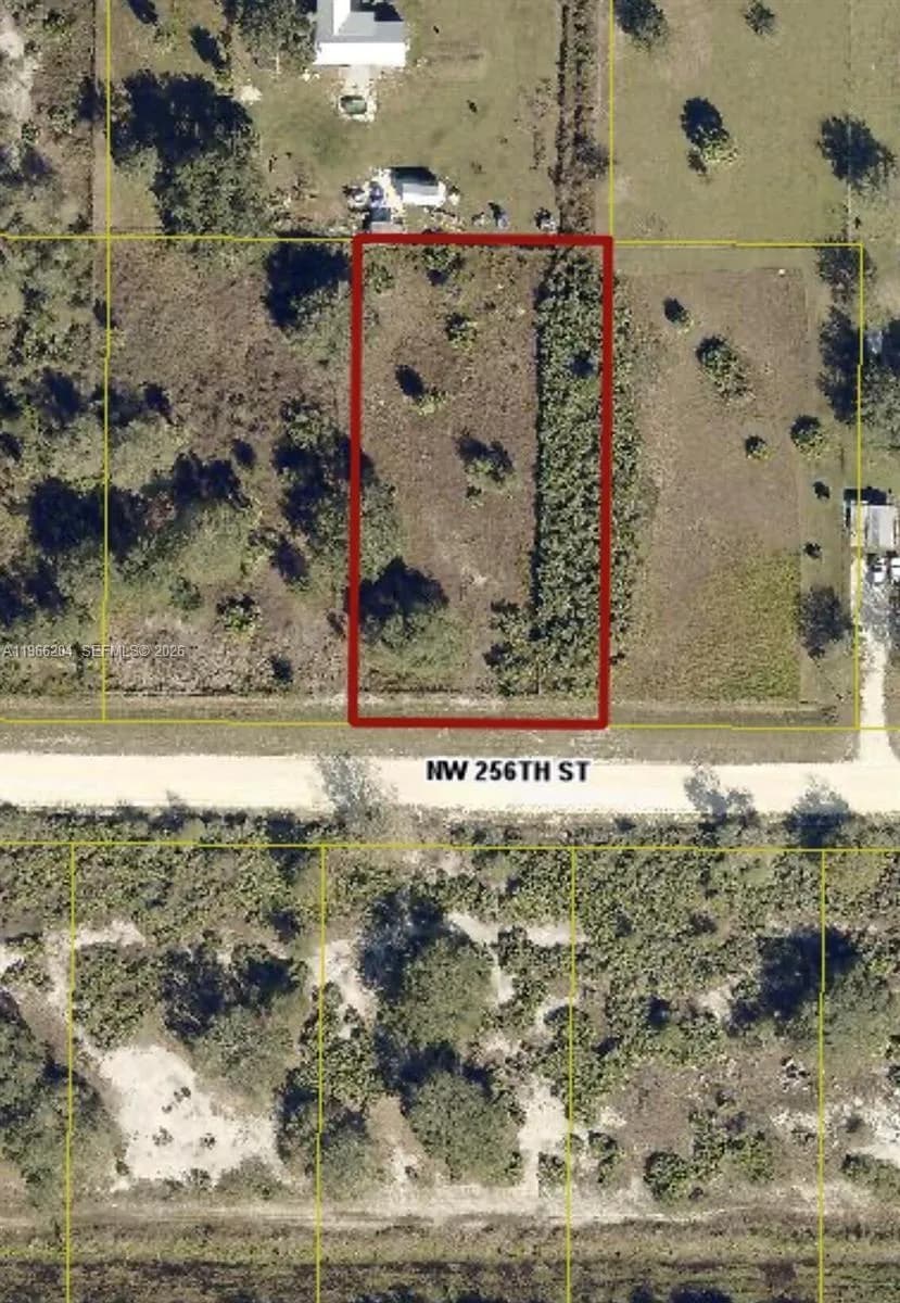20315 NW 256 St, Okeechobee FL 34972